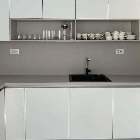 Luxurious&spacious Pet Friendly In * Brela