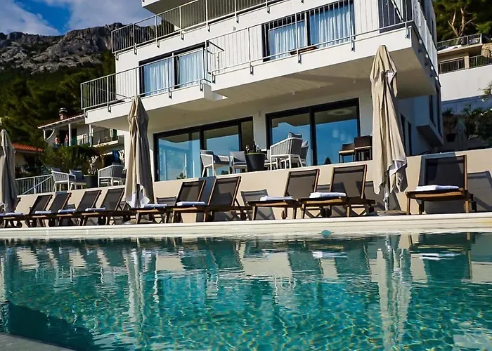 Luxurious And Spacious Pet Friendly In فيلة *