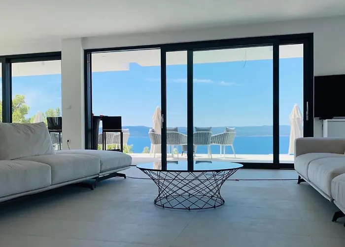 Luxurious And Spacious Pet Friendly In فيلة *