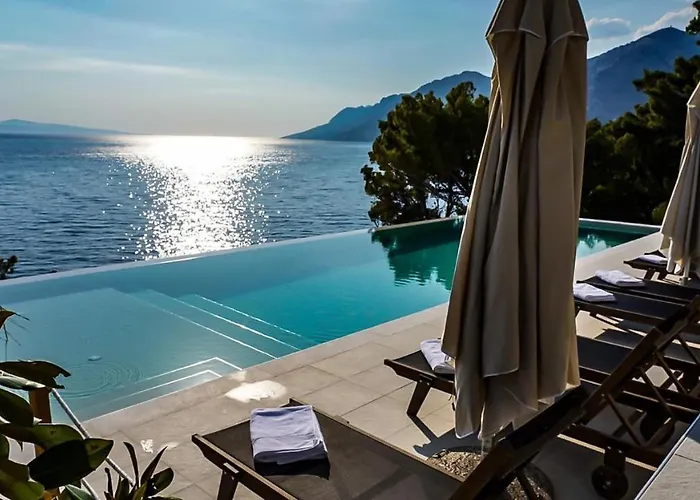 فيلة Luxurious And Spacious Pet Friendly In بريلا